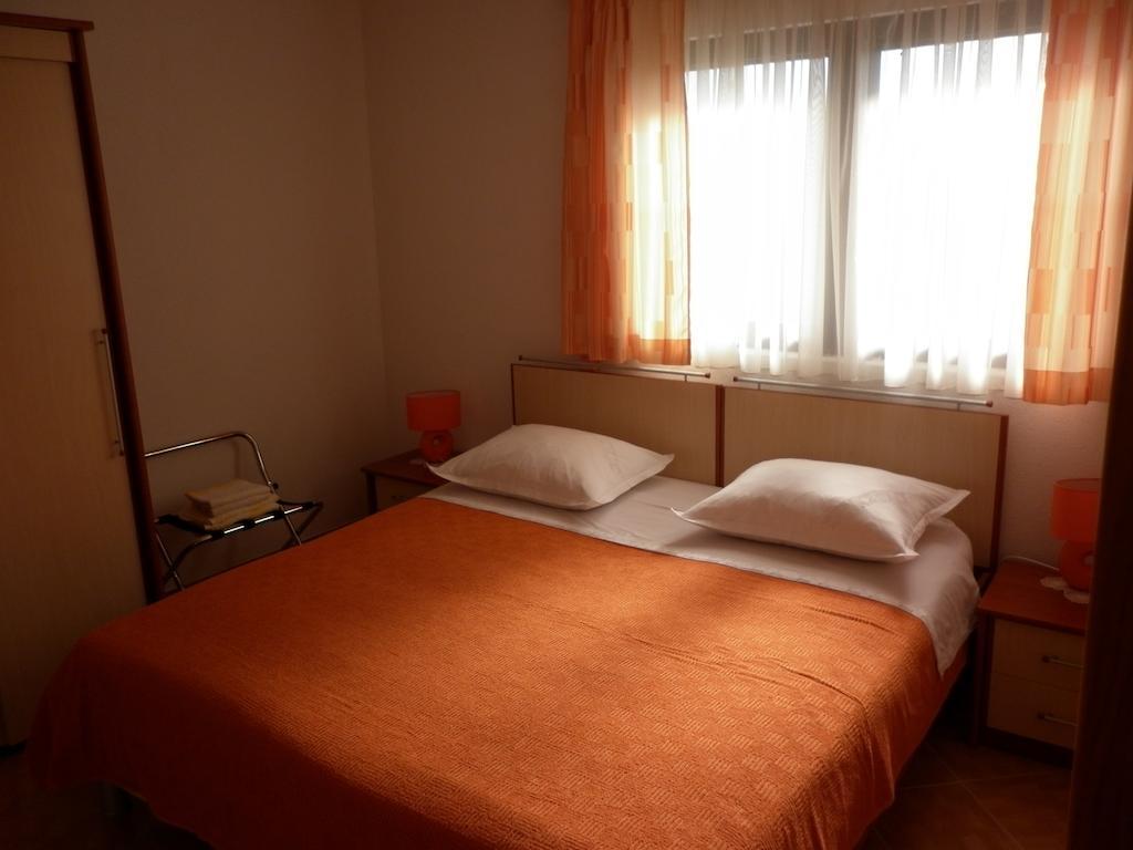 Apartments Ivona 2 Trogir Chambre photo